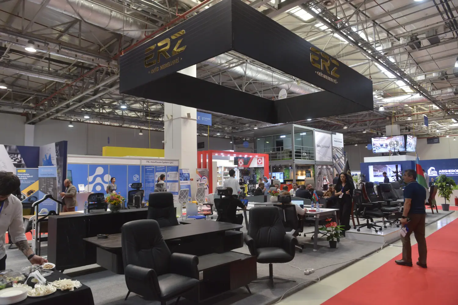 {lang_about_image_alt_3}